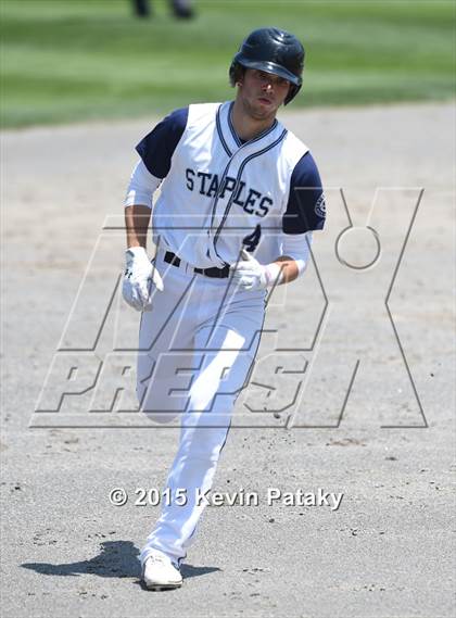 Thumbnail 2 in Amity Regional vs. Staples (CIAC Class LL Final) photogallery.