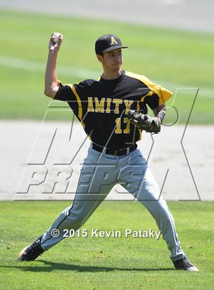 Thumbnail 1 in Amity Regional vs. Staples (CIAC Class LL Final) photogallery.