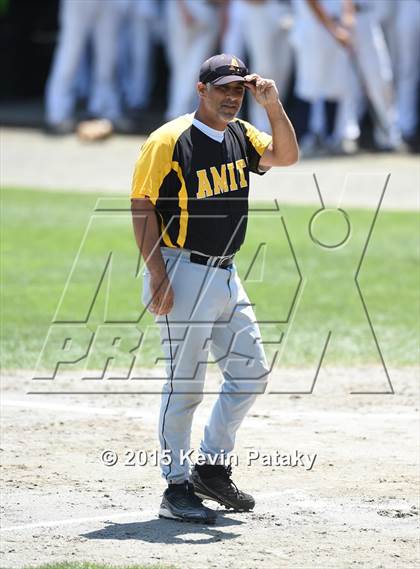 Thumbnail 2 in Amity Regional vs. Staples (CIAC Class LL Final) photogallery.