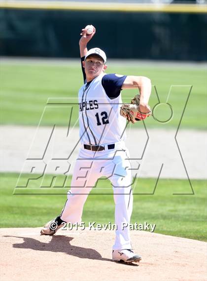 Thumbnail 3 in Amity Regional vs. Staples (CIAC Class LL Final) photogallery.