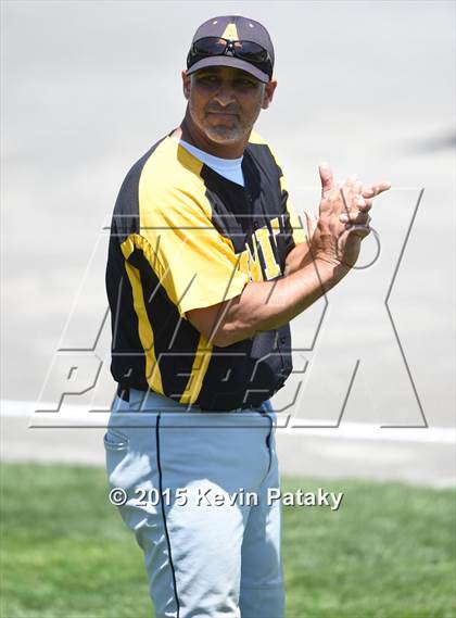 Thumbnail 3 in Amity Regional vs. Staples (CIAC Class LL Final) photogallery.