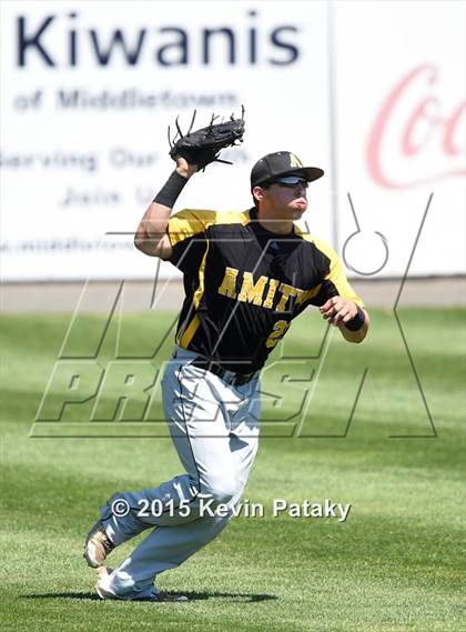 Thumbnail 2 in Amity Regional vs. Staples (CIAC Class LL Final) photogallery.