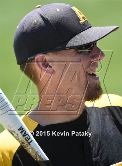 Thumbnail 2 in Amity Regional vs. Staples (CIAC Class LL Final) photogallery.