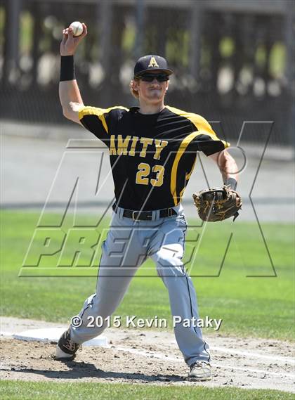 Thumbnail 1 in Amity Regional vs. Staples (CIAC Class LL Final) photogallery.