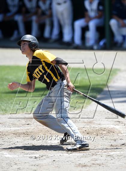 Thumbnail 3 in Amity Regional vs. Staples (CIAC Class LL Final) photogallery.