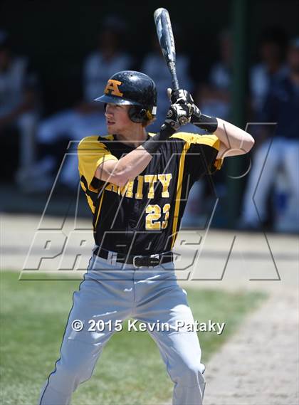 Thumbnail 2 in Amity Regional vs. Staples (CIAC Class LL Final) photogallery.