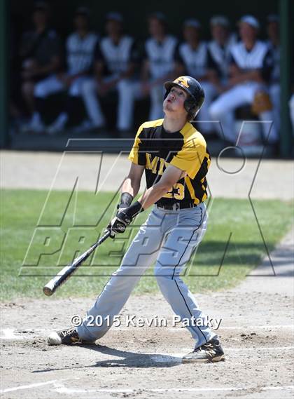 Thumbnail 2 in Amity Regional vs. Staples (CIAC Class LL Final) photogallery.