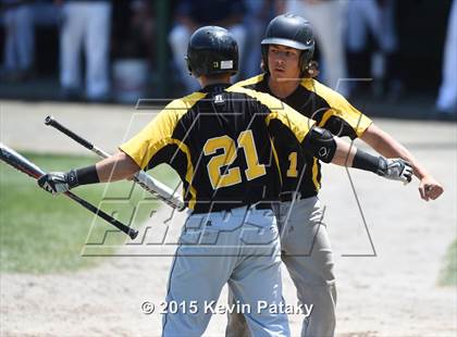 Thumbnail 2 in Amity Regional vs. Staples (CIAC Class LL Final) photogallery.