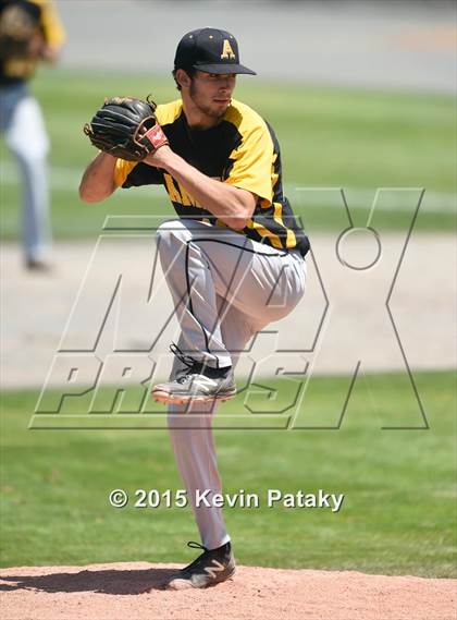 Thumbnail 3 in Amity Regional vs. Staples (CIAC Class LL Final) photogallery.