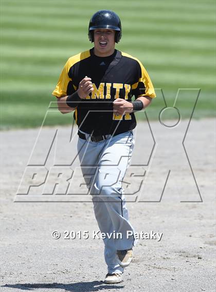 Thumbnail 2 in Amity Regional vs. Staples (CIAC Class LL Final) photogallery.