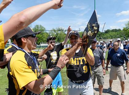 Thumbnail 2 in Amity Regional vs. Staples (CIAC Class LL Final) photogallery.