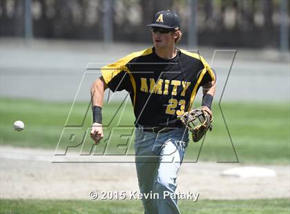 Thumbnail 2 in Amity Regional vs. Staples (CIAC Class LL Final) photogallery.