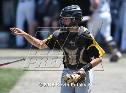 Thumbnail 2 in Amity Regional vs. Staples (CIAC Class LL Final) photogallery.