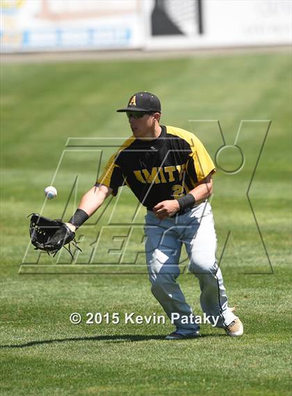 Thumbnail 2 in Amity Regional vs. Staples (CIAC Class LL Final) photogallery.