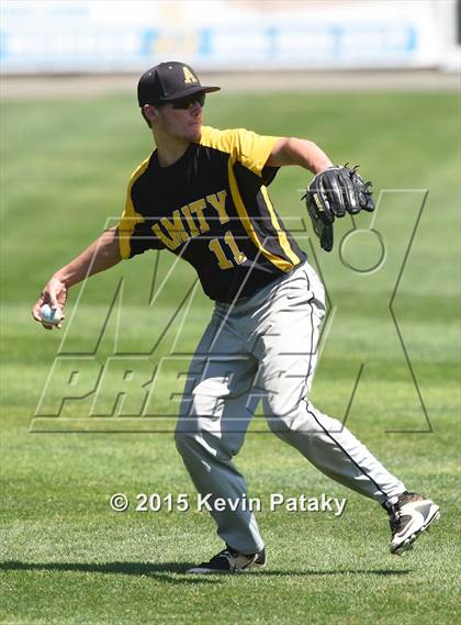 Thumbnail 1 in Amity Regional vs. Staples (CIAC Class LL Final) photogallery.