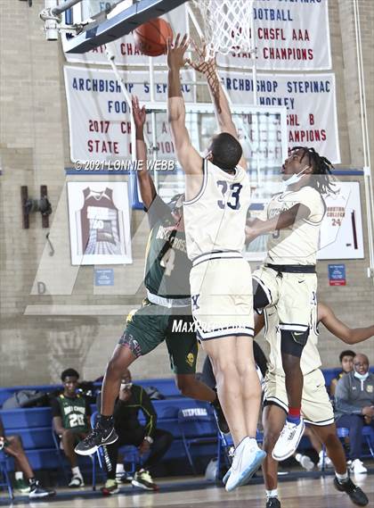Thumbnail 3 in Xaverian vs Holy Cross (CHSAA Spring Tournament) photogallery.