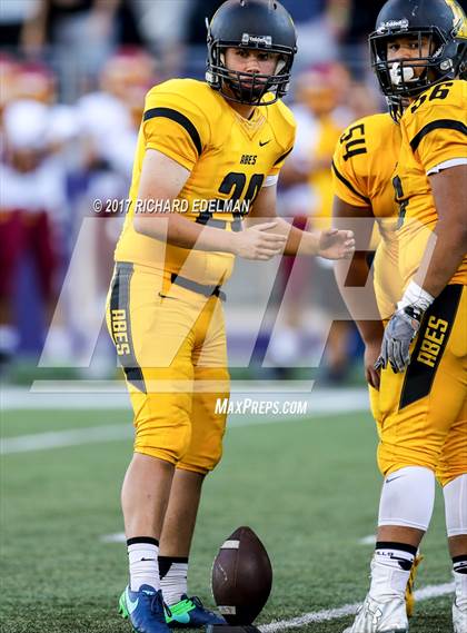 Thumbnail 3 in Lincoln vs O'Dea Emerald (City Kickoff Classic) photogallery.