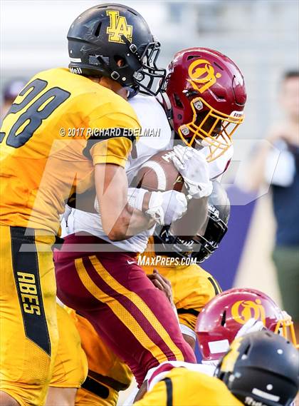 Thumbnail 3 in Lincoln vs O'Dea Emerald (City Kickoff Classic) photogallery.