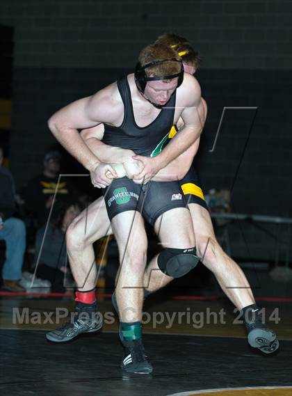 Thumbnail 3 in Sierra Foothill League Tournament (Finals) photogallery.