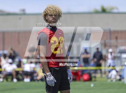 Thumbnail 1 in Mission Viejo vs Corona Del Mar (Battle at the Beach) photogallery.
