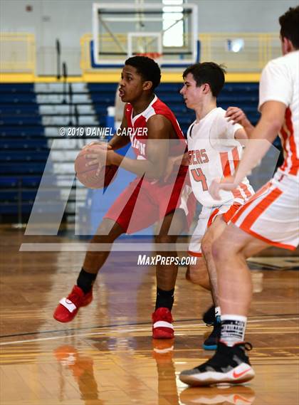 Thumbnail 1 in Tuckahoe vs. Hamilton (Section 1 Class C Final) photogallery.