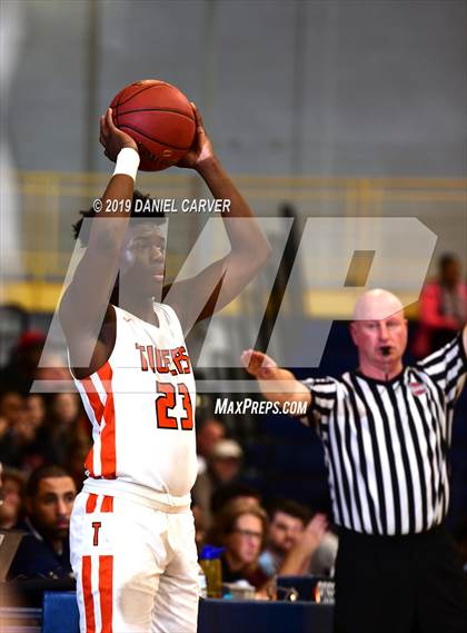 Thumbnail 3 in Tuckahoe vs. Hamilton (Section 1 Class C Final) photogallery.