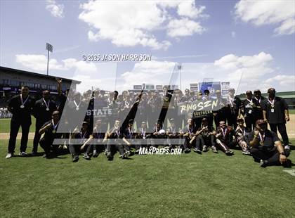 Thumbnail 2 in Texarkana Pleasant Grove vs Corpus Christi Calallen (UIL Baseball 4A D1 Final) photogallery.