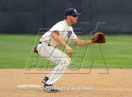 Thumbnail 3 in Rio Mesa @ Saugus photogallery.