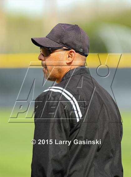 Thumbnail 3 in Rio Mesa @ Saugus photogallery.