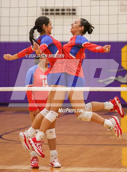 Thumbnail 1 in Edinburg @ San Benito photogallery.