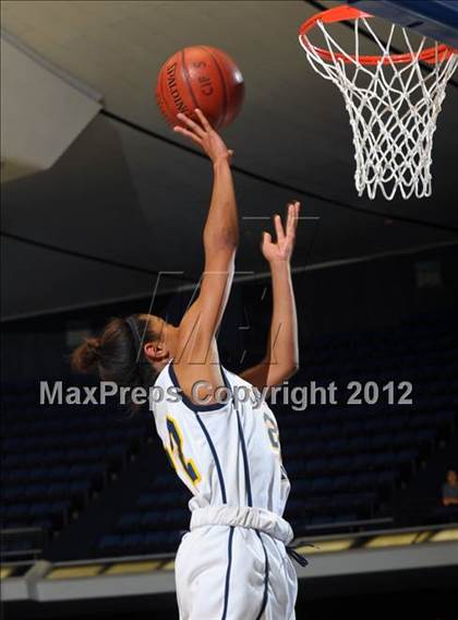 Thumbnail 3 in Campbell Hall vs. Brentwood School (CIF SS D4A Final) photogallery.