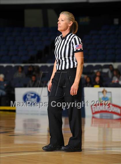 Thumbnail 3 in Campbell Hall vs. Brentwood School (CIF SS D4A Final) photogallery.