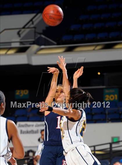 Thumbnail 2 in Campbell Hall vs. Brentwood School (CIF SS D4A Final) photogallery.