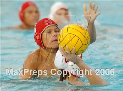Thumbnail 2 in Garden Grove vs Mater Dei photogallery.