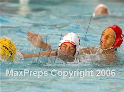 Thumbnail 2 in Garden Grove vs Mater Dei photogallery.