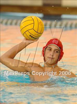 Thumbnail 3 in Garden Grove vs Mater Dei photogallery.