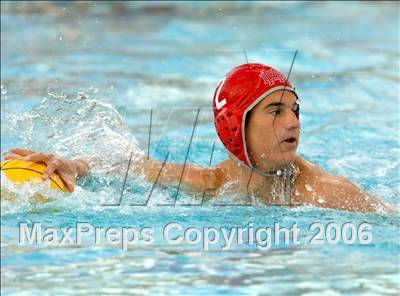 Thumbnail 3 in Garden Grove vs Mater Dei photogallery.