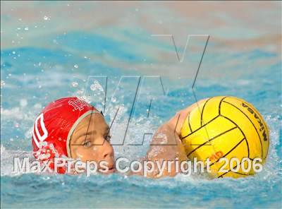 Thumbnail 2 in Garden Grove vs Mater Dei photogallery.