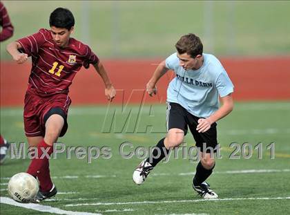 Thumbnail 2 in El Modena @ Villa Park photogallery.