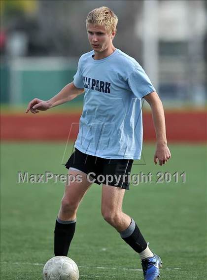 Thumbnail 3 in El Modena @ Villa Park photogallery.