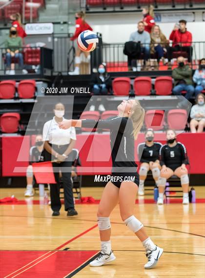 Thumbnail 3 in Marcus @ Coppell photogallery.