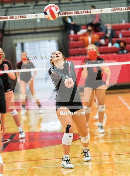 Thumbnail 3 in Marcus @ Coppell photogallery.