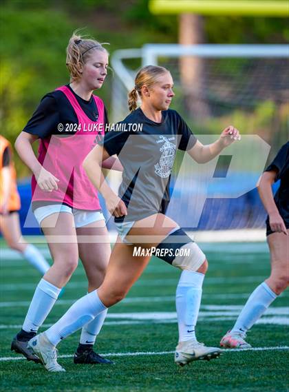 Thumbnail 1 in McIntosh @ Chamblee photogallery.