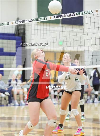 Thumbnail 3 in Mountain Ridge @ Copper Hills photogallery.