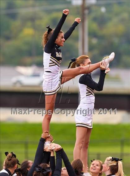 Thumbnail 1 in Vestal @ Corning photogallery.
