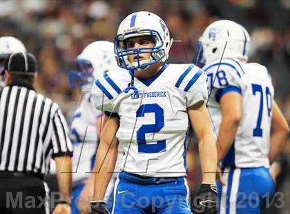 Thumbnail 3 in St. Frederick vs. Vermilion Catholic (LHSAA D4 Final) photogallery.