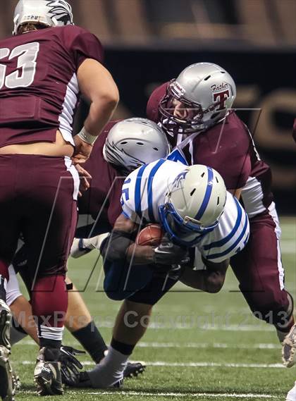 Thumbnail 3 in St. Frederick vs. Vermilion Catholic (LHSAA D4 Final) photogallery.