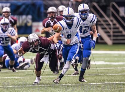 Thumbnail 2 in St. Frederick vs. Vermilion Catholic (LHSAA D4 Final) photogallery.