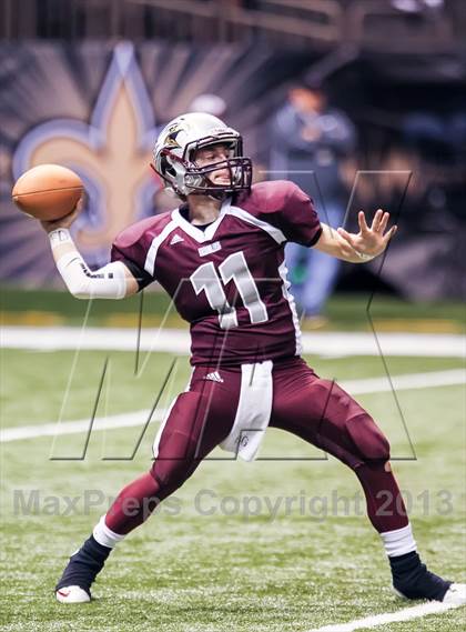 Thumbnail 3 in St. Frederick vs. Vermilion Catholic (LHSAA D4 Final) photogallery.
