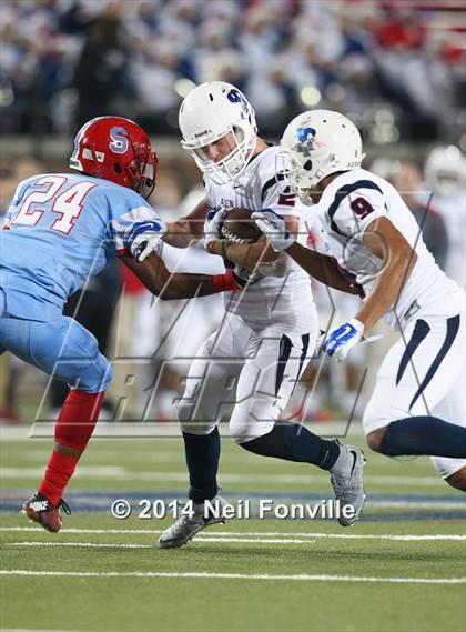 Thumbnail 1 in Skyline vs. Allen (UIL 6A Division I Semifinal) photogallery.